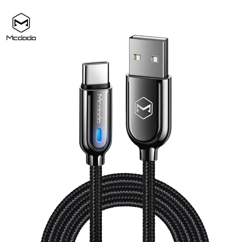 Mcdodo CA-6190 USB C–USB A -kaapeli synkronointiin ja nopeaan lataukseen, LED-merkkivalo, lataus päättyy automaattisesti, kun se on valmis, musta, 1 m