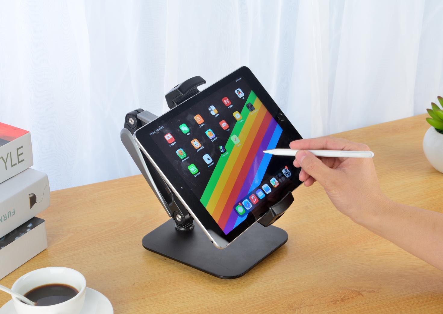 NÖRDIC Kännykän ja tabletin pidike kallistettava ja käännettävissä 360 astetta korkealaatuinen raskas alusta