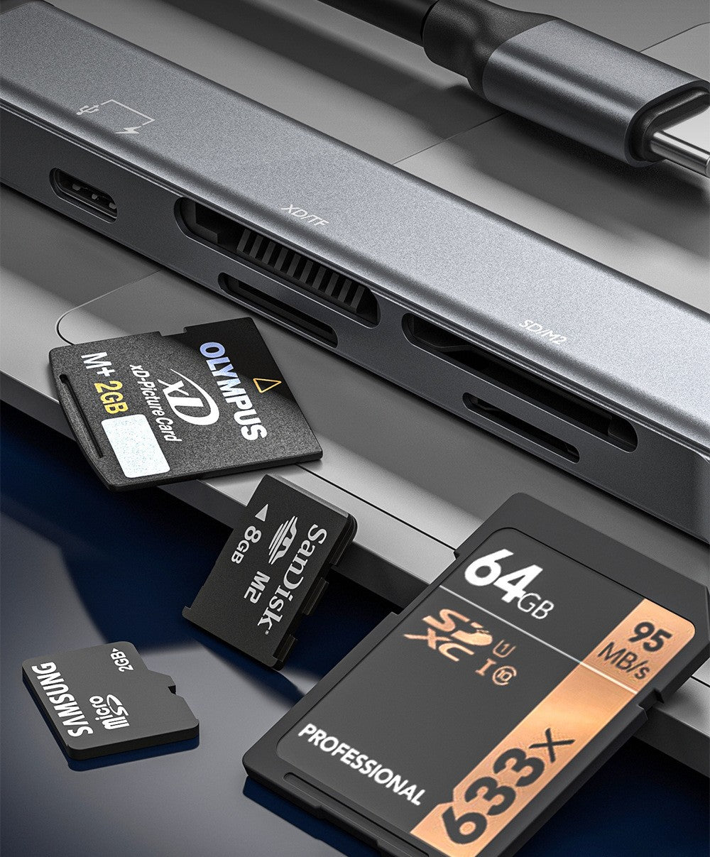 NÖRDIC USB-C-kortinlukija 4-paikkainen SD, MicroSD, MS, M2 1xUSB-C 1xUSB-A UHS-I