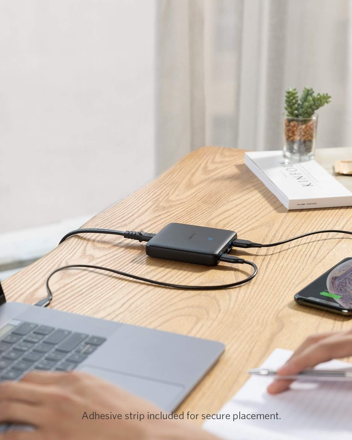 Anker PowerPort Atom III Slim GaN Seinälaturi, 3XUSB-A 1XUSB-C porttia 65W maks, 4-porttinen, PIQ 3.0, kannettaville tietokoneille, tableteille ja älypuhelimille