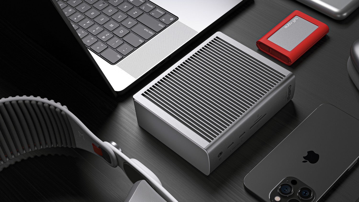 CalDigit TS5 - 15 Porttia Thunderbolt 5 Telakointiasema, 140W Lataus, 4X Thunderbolt 5, 4x 10Gb/s USB Porttia