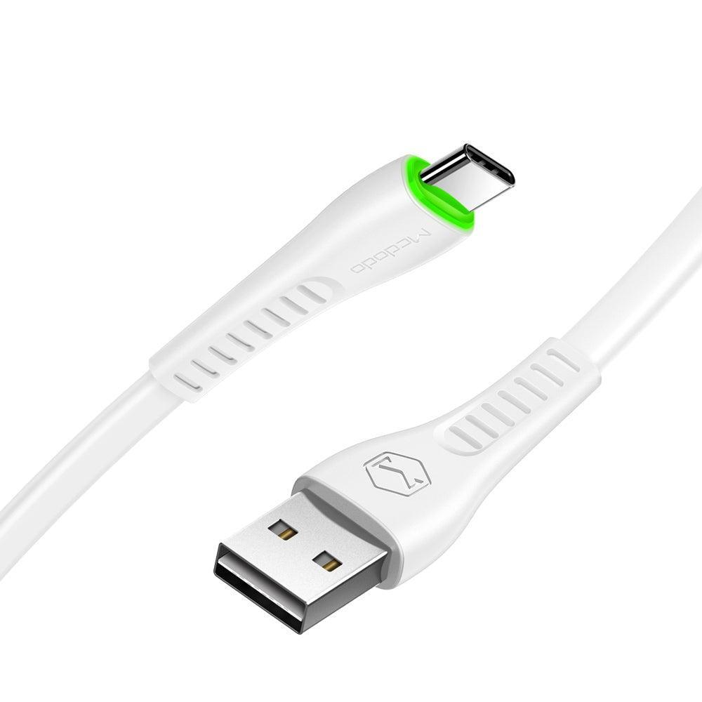 Mcdodo CA-6432 USB C–A, 1,8 m, 3 A, QC3.0 lataa ja synkronoi, LEDillä