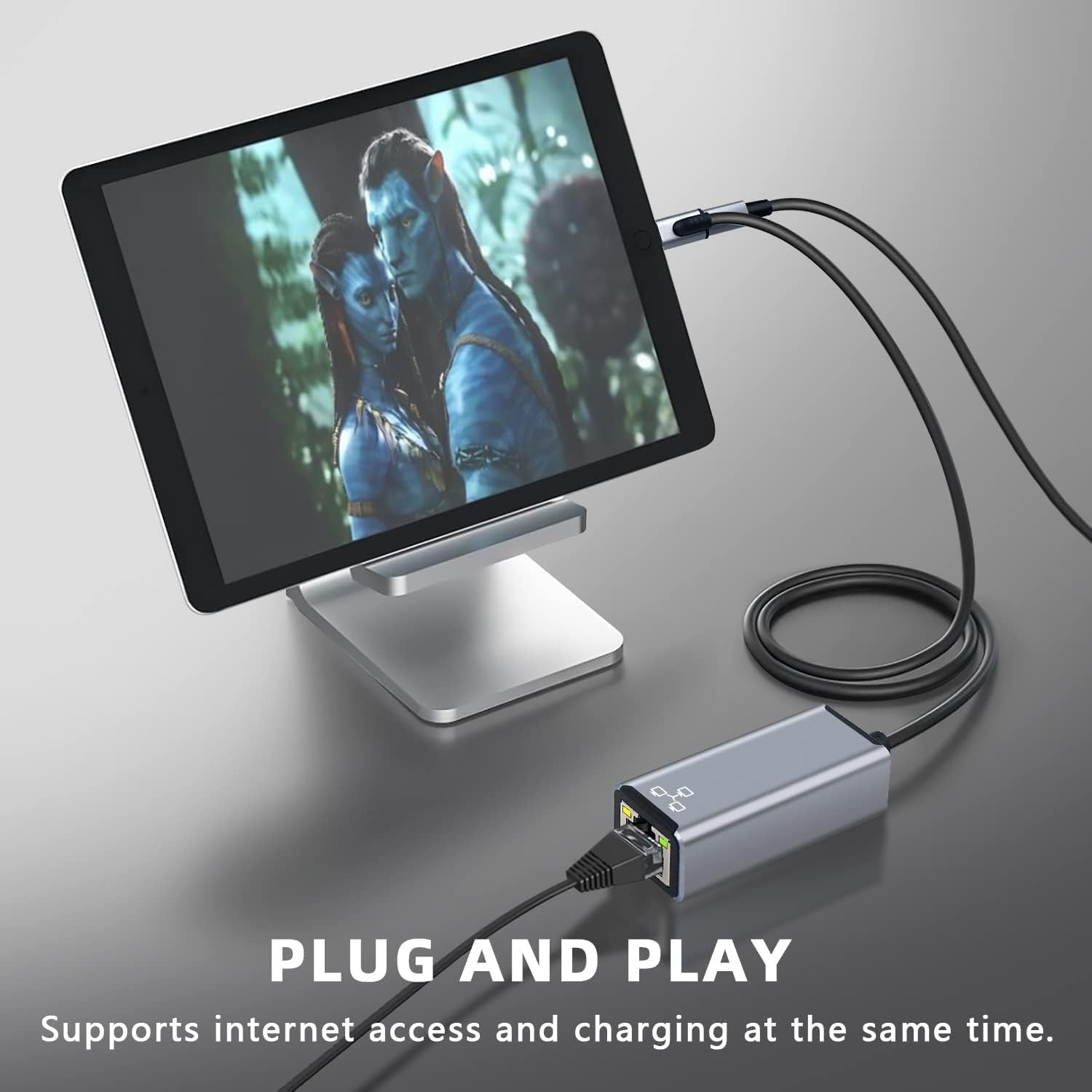 NÖRDIC Lightning–Ethernet-verkkosovitin 20W latausportilla iPhonelle/iPadille, RJ45 Plug & Play, tukee 100 Mbps, 50 cm