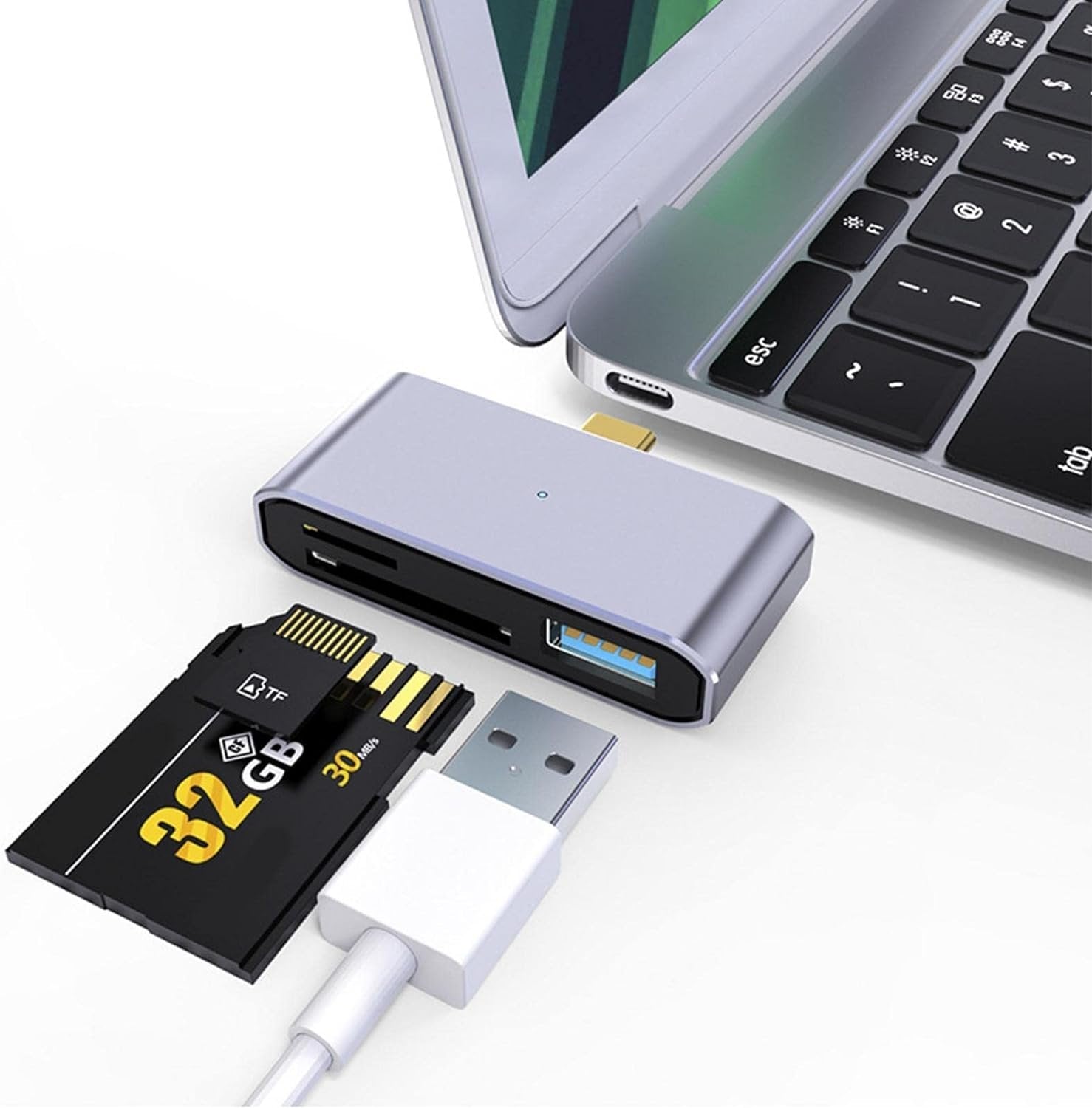 NÖRDIC USB-C-Kortinlukija 2 Paikkaa SD ja MicroSD UHS-I + USB-A 3.1