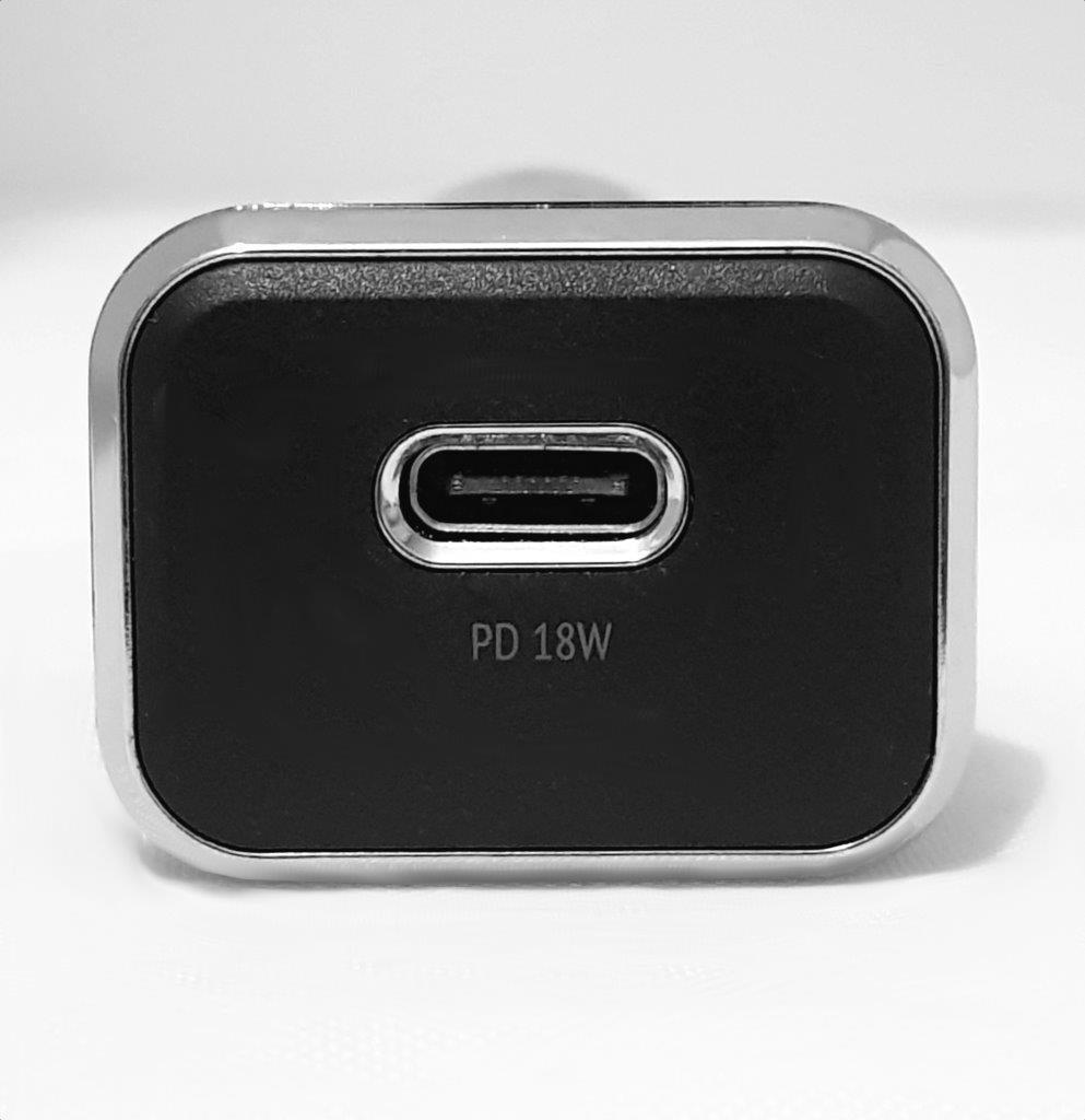 NÖRDIC nopea autolaturi, USB C Power Delivery 18 W